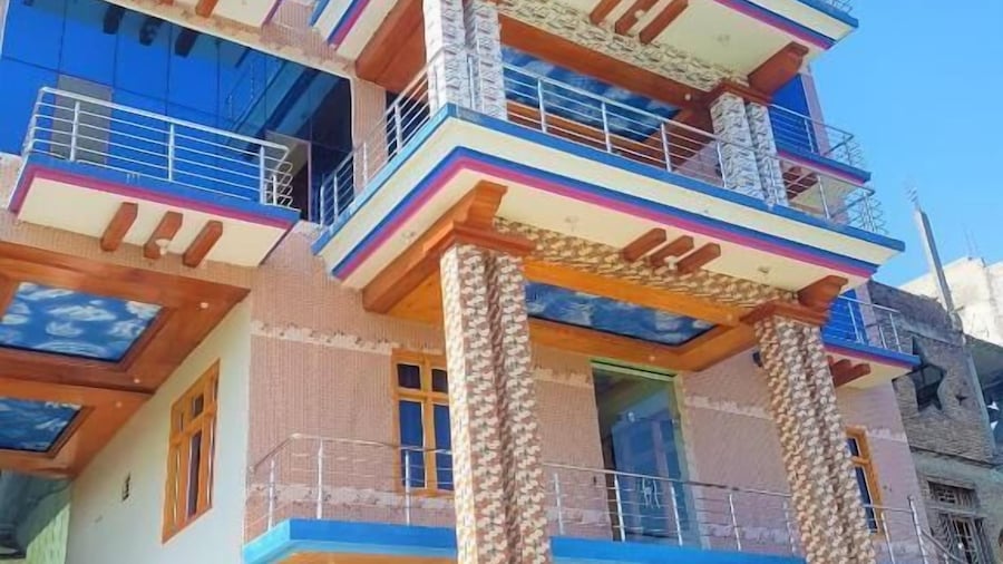 River Breeze Hotel