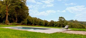 Et oppvarmet basseng