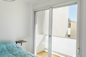 1 bedroom, WiFi, bed sheets, wheelchair access