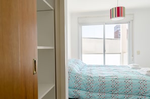 1 bedroom, WiFi, bed sheets, wheelchair access