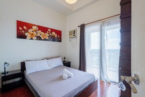 3 Schlafzimmer, Schreibtisch, Bügeleisen/Bügelbrett, kostenloses WLAN