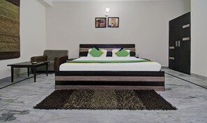 Standard Room | 1 bedroom, desk