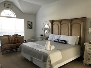 3 habitaciones, tabla de planchar con plancha y wifi gratis 