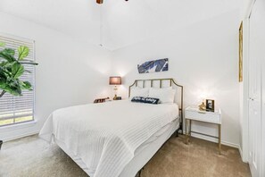 Strykejern/-brett, wi-fi (inkludert), sengetøy og rullestolvennlig