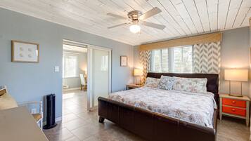 1 chambre, fer et planche Ă repasser, Wi-Fi gratuit, draps fournis