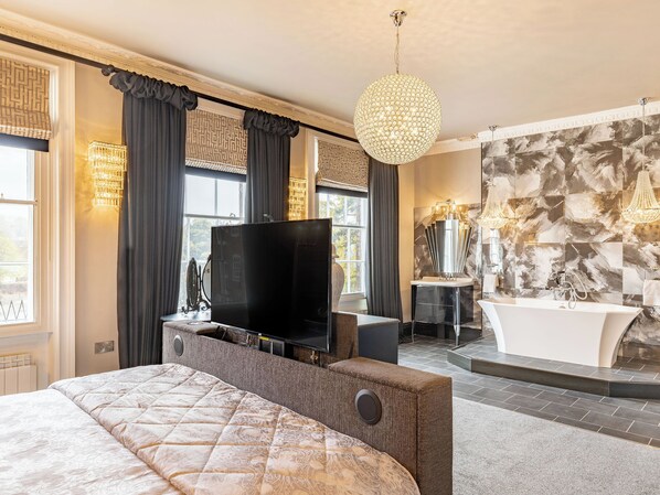 7 Schlafzimmer, kostenloses WLAN, Bettwäsche