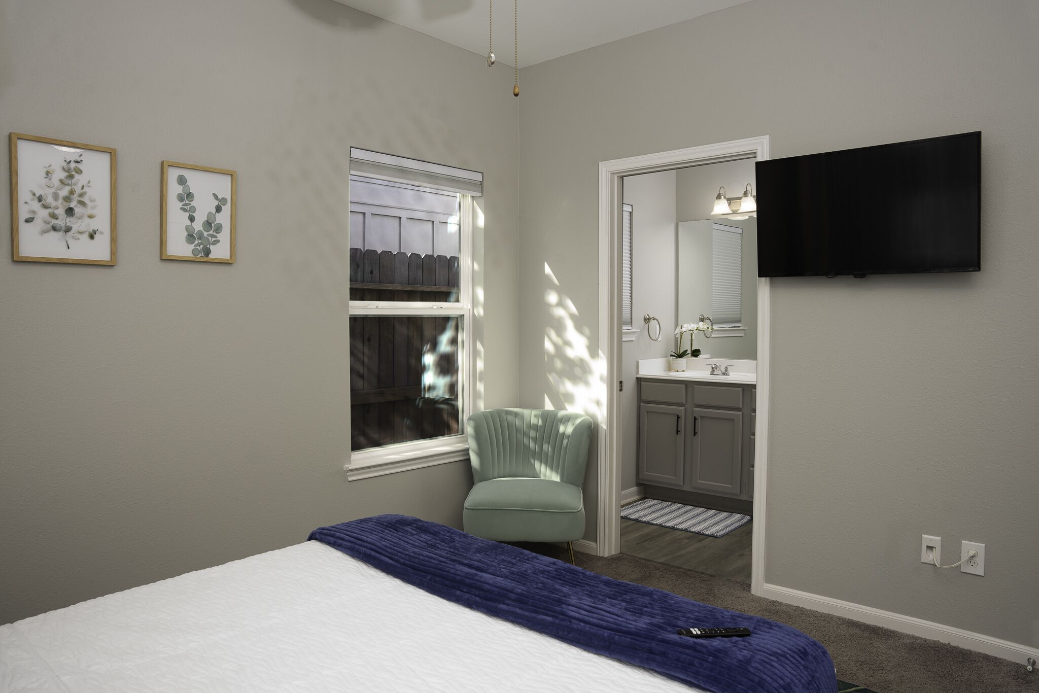 3 多间卧室、办公桌、熨斗/熨衣板、免费 WiFi