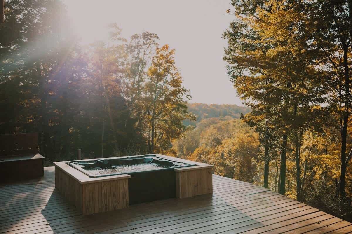 Bain à remous extérieur