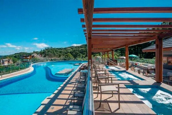 Indoor pool, outdoor pool