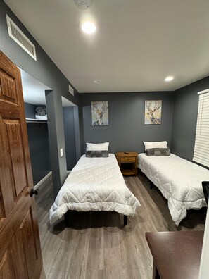2 chambres, bureau, fer et planche Ă repasser, Wi-Fi gratuit