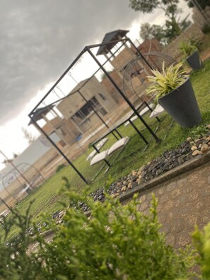 Exterior - (Sironko)