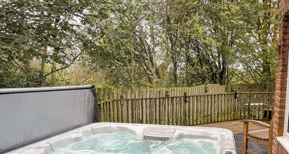 2 bedroom accommodation in Blaydon Burn, near Newcastle upon Tyne
