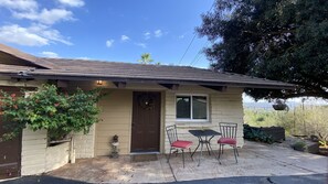 Exterior - Tranquil country setting w/majestic views (Escondido)