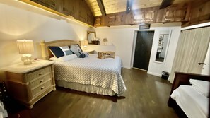1 bedroom, iron/ironing board, free WiFi, bed sheets - Tranquil country setting w/majestic views (Escondido)