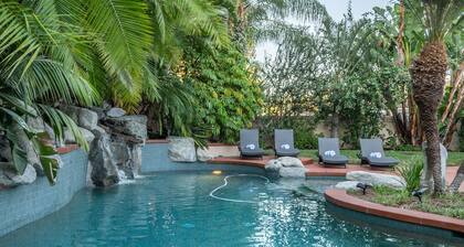 Luxury Retreat-Pool/HotTub/Game Room/Putting Green