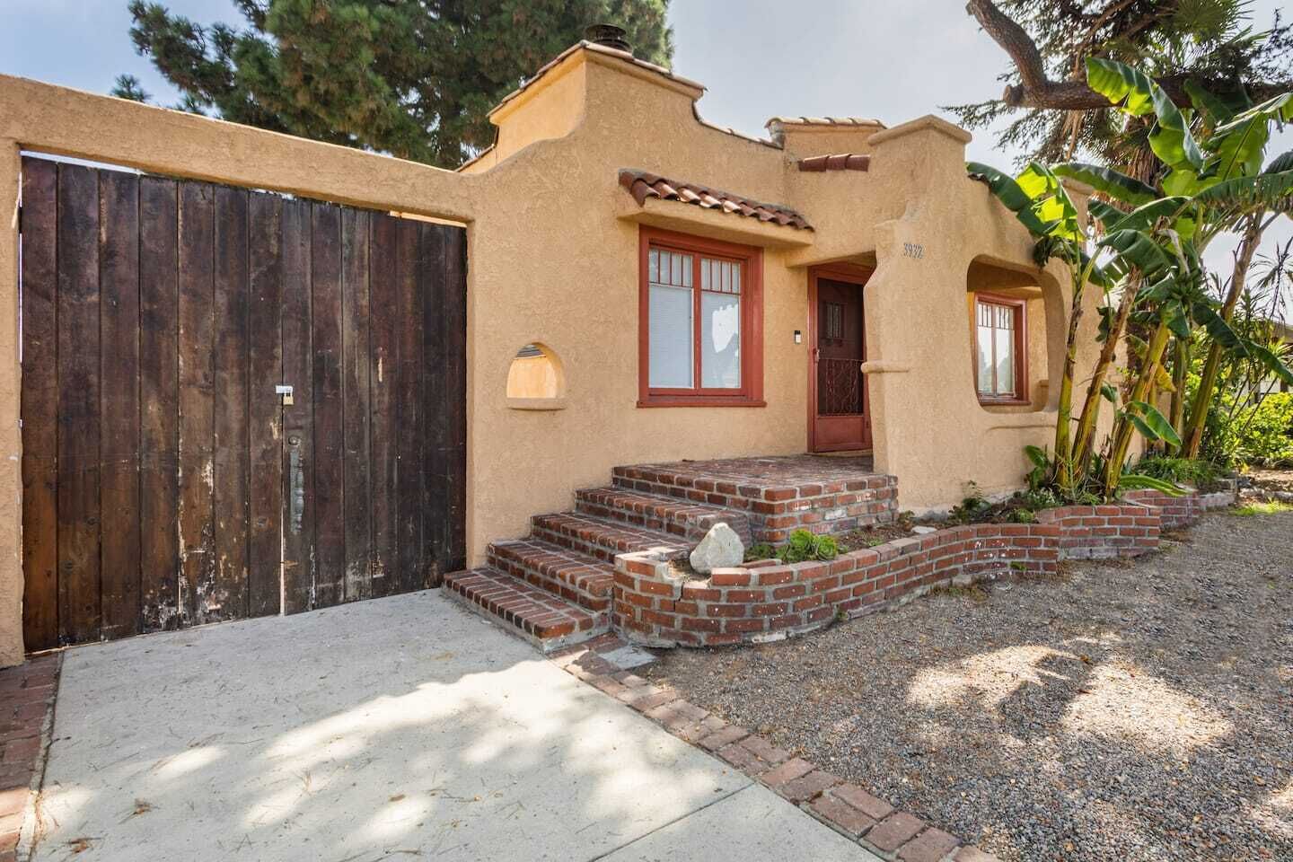 Moroccan Style Villa w/ Guest House