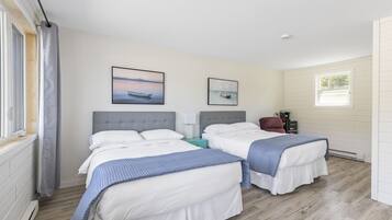 Double Room | Egyptian cotton sheets, premium bedding, down comforters