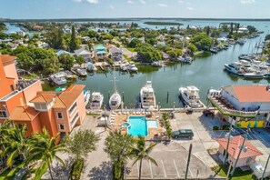 Marina - Live it Up @Madeira Bay Beach Pool & Marina View (Madeira Beach)