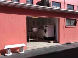 Niet-geclassificeerde afbeelding, 3 van 30, knop