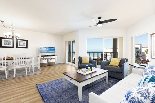 A Slice Of Paradise By The Sea