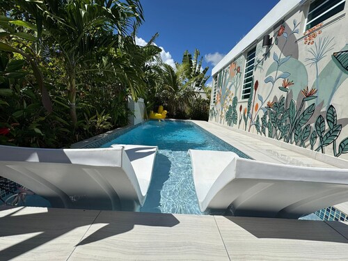 Modern 3BR Retreat with Private Pool & Waterfall