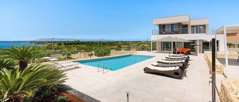 Una piscina riscaldata