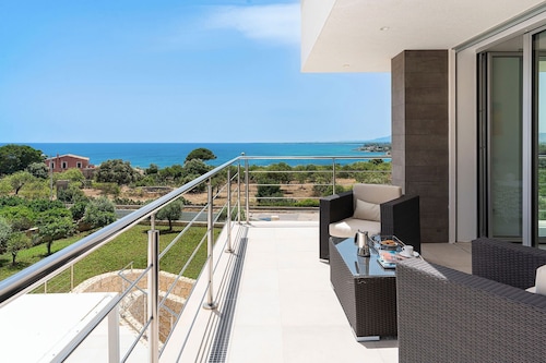 Villa Silvia with swimming pool - My Rental Homes