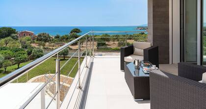 Villa Silvia with swimming pool - My Rental Homes