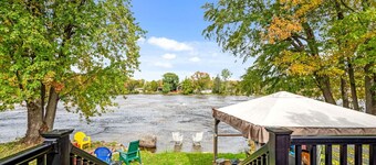 Waterfront Cottage, Wi-Fi | Netflix | Dog Friendly