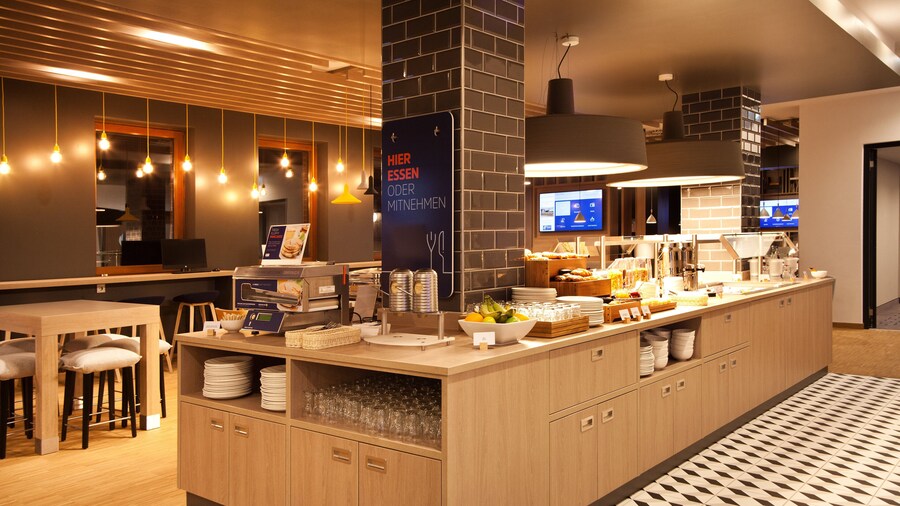 Holiday Inn Express & Suites Basel Allschwil by IHG