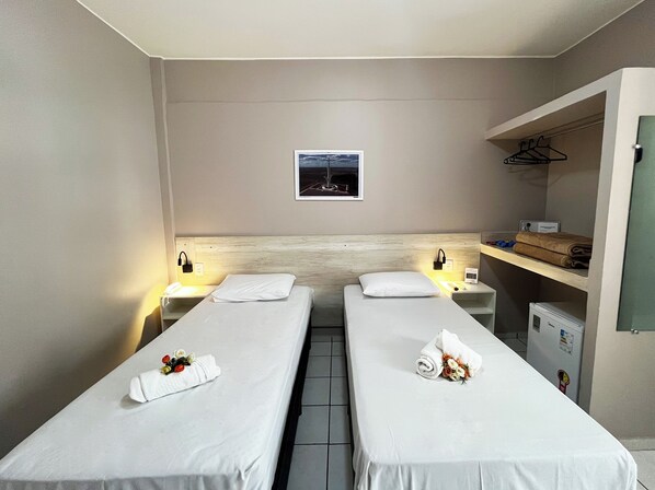 Hypo-allergenic bedding, minibar, desk, soundproofing - Hotel Europa Brasília by Bsb Inn (Águas Claras)