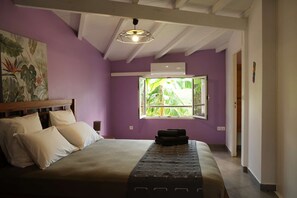 3 bedrooms, iron/ironing board, WiFi - Full equiped Villa with swimming pool (Deshaies)