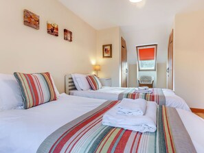 5 chambres, Wi-Fi gratuit, draps fournis