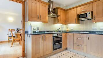 Dishwasher, highchair