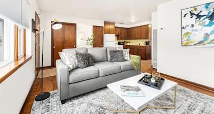 Private 1 bedroom apartment in Riverview