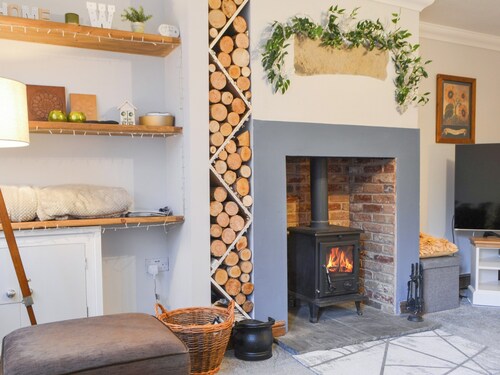 Willow cottage is based in a town centre location with private parking.