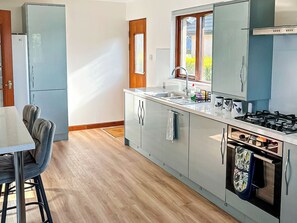 Diskmaskin och barnstol