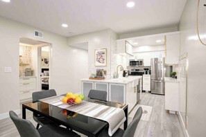 Dining - Newly updated Modern 2 BR  Scottsdale Condo. (Scottsdale)