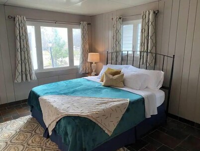 • Iconic Lustron home with 2 king beds •