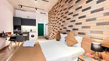 Studio | 1 kamar tidur, seprai premium, minibar, dan brankas