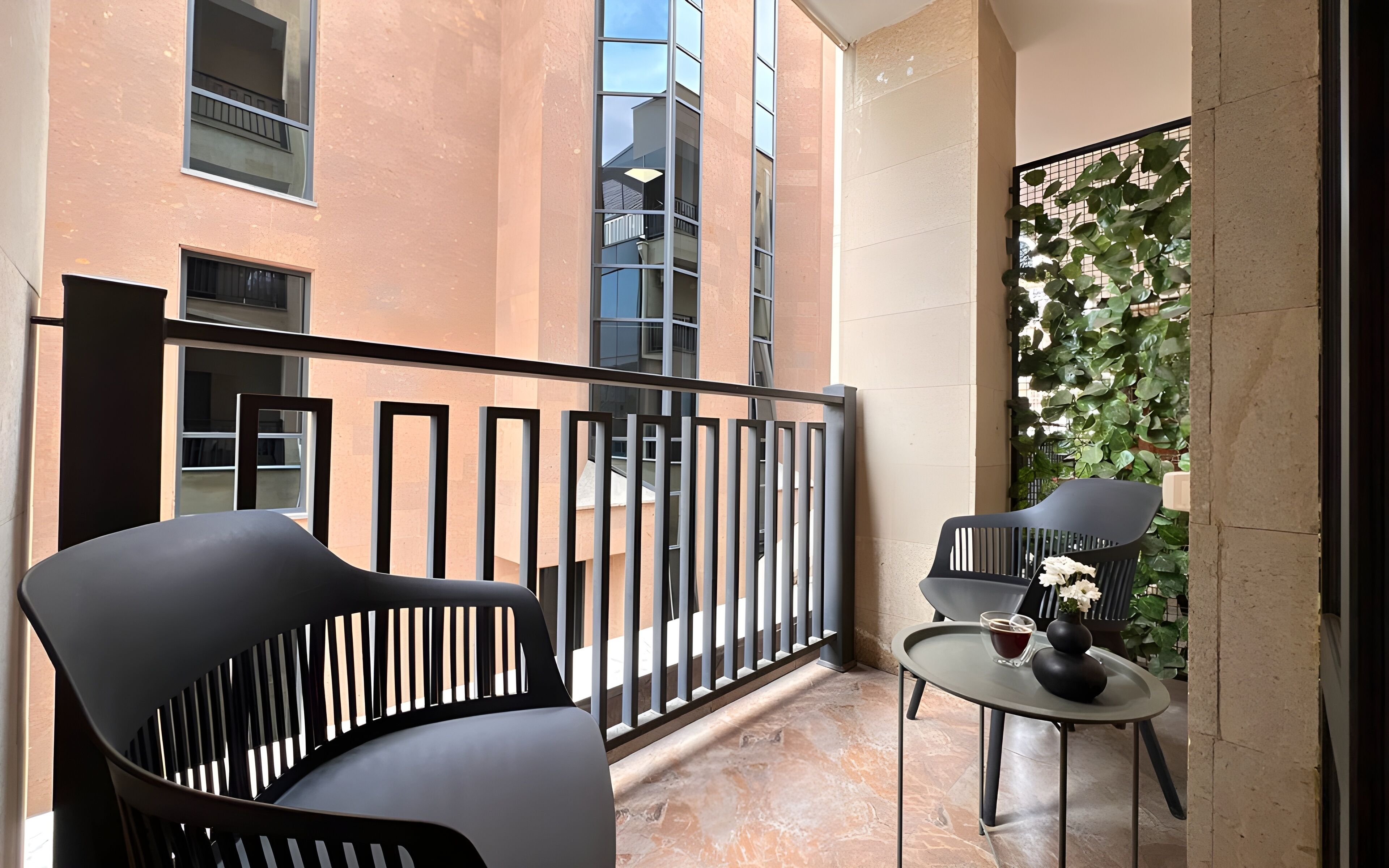 Family Suite with Balcony | Balkong
