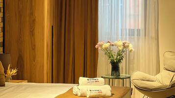 Premium bedding, minibar, in-room safe, blackout drapes