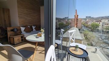 Studio with Balcony and Panoramic View | Sacada