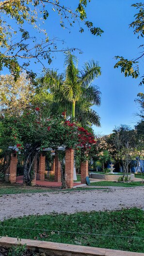 Property grounds - Bom Recanto 3 (Morungaba)