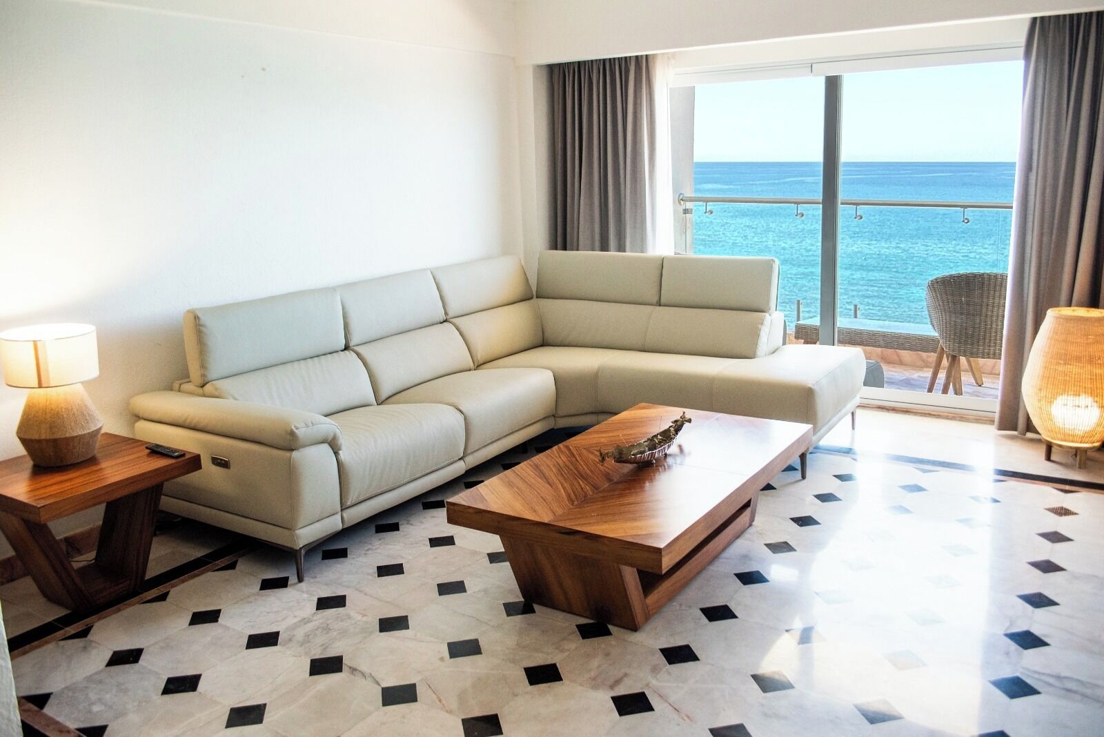 Presidential Room, Multiple Beds, Balcony, Ocean View | Living area | 32-inch flat-screen TV with cable channels, TV