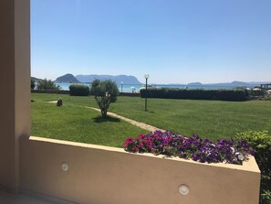Property grounds - APPARTAMENTO FRONTE MARE (Golfo Aranci)