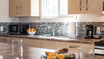 Classic Cottage | Private kitchen