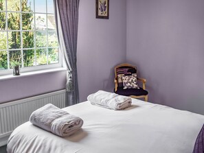 3 bedrooms, free WiFi, bed sheets