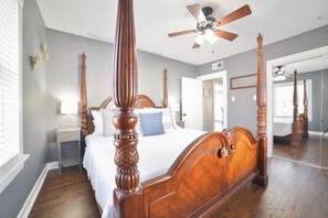 3 bedrooms, desk, free WiFi, bed sheets