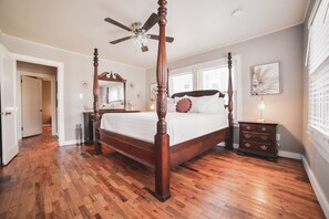 3 chambres, bureau, fer et planche à repasser, Wi-Fi gratuit